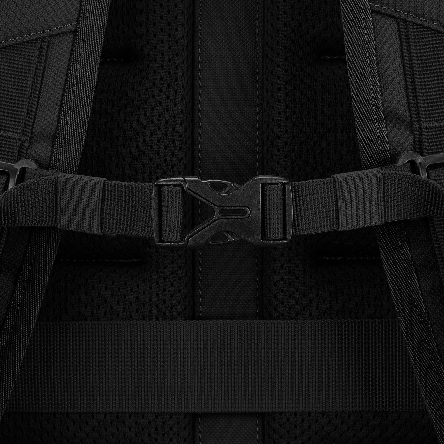 High Sierra Lineage Travel Backpack