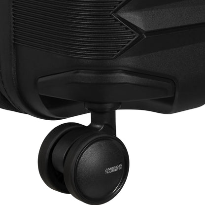 American Tourister FastForward Spinner Carry-On™