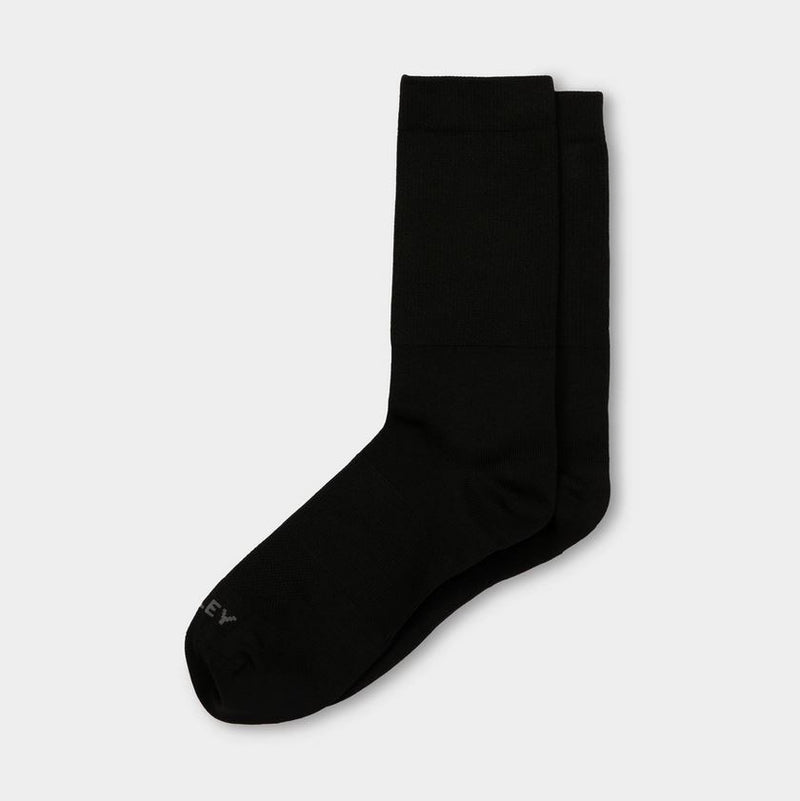 Tilley Unisex Mid Calf Travel Socks with Dryarn®