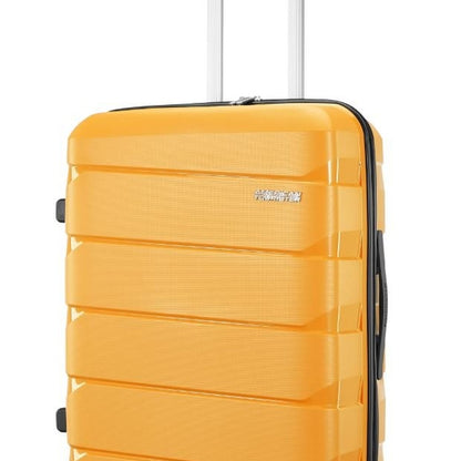 American Tourister Air Move Medium SpinnerLuggageYellow