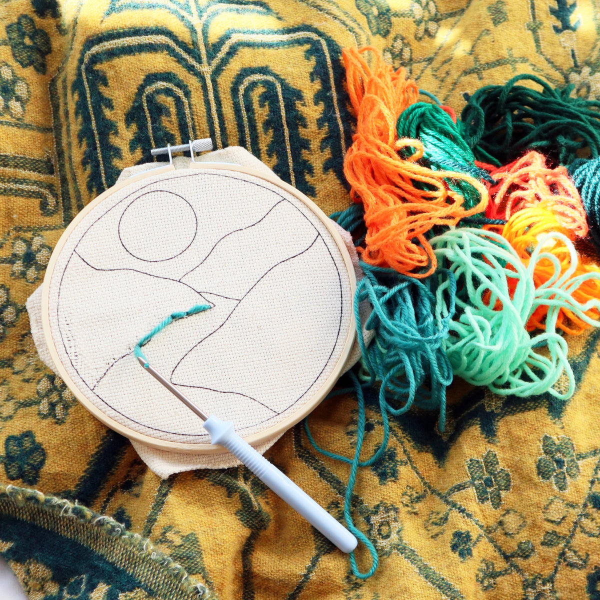 Kikkerland Punch Needle Kit