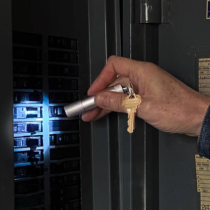 Kikkerland Rechargeable Mini Flashlight