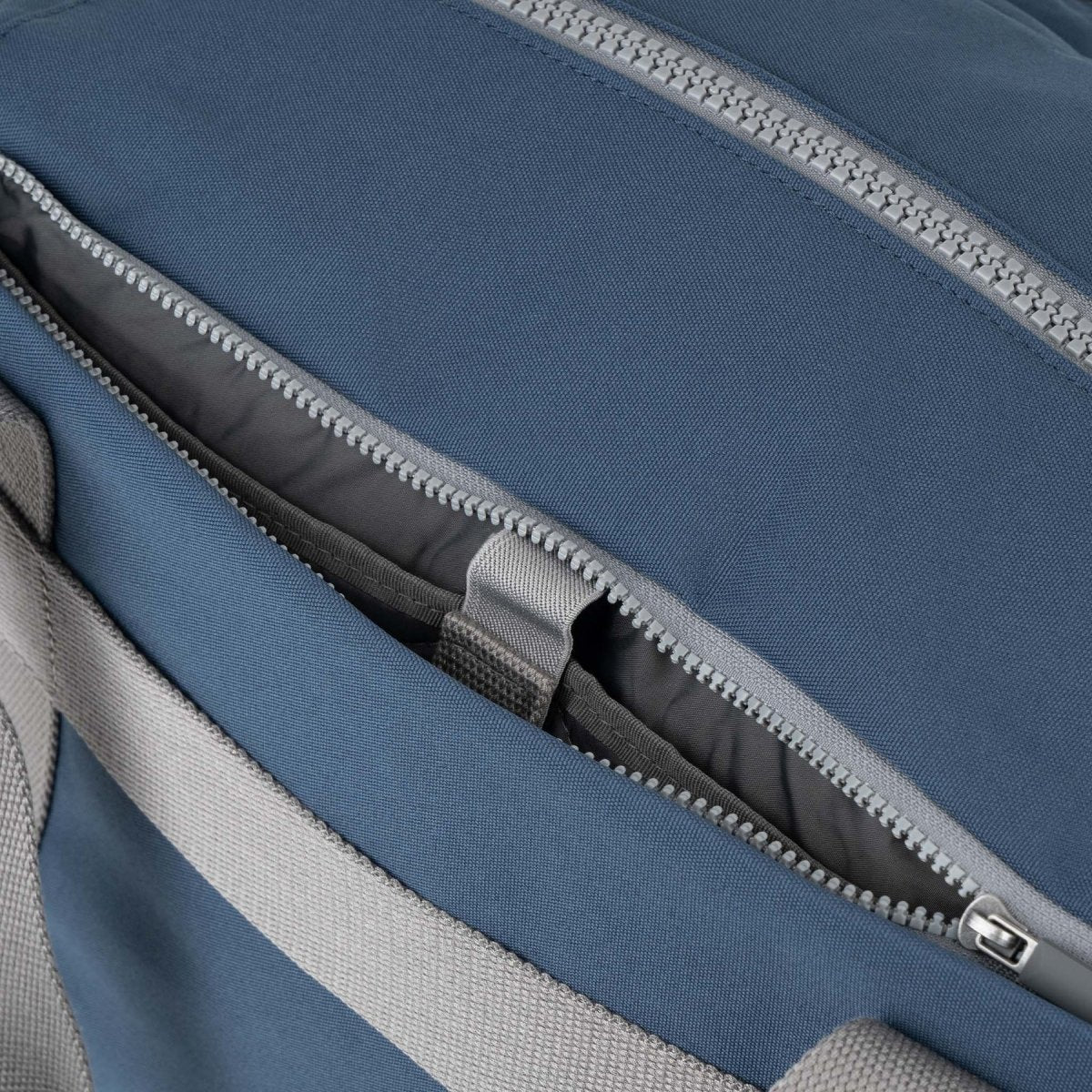 Ori London Gatwick Carry-On Duffel