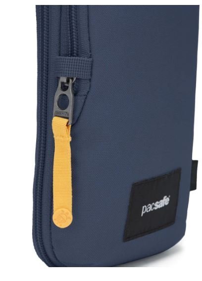 PacsafePacsafe Go Anti - Theft Tech CrossbodyCrossbody1020928