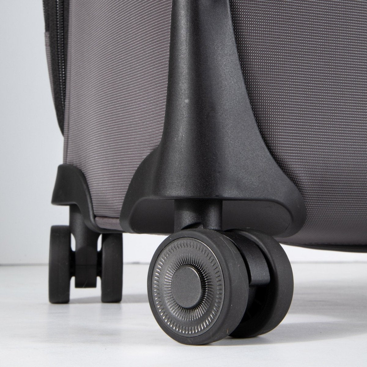 Close-up of spinner wheels on the Ricardo Beverly Hills Montecito 3.0 Large Check-In Expandable Spinner.