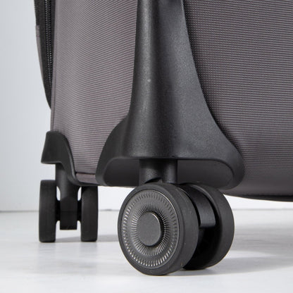 Close-up of spinner wheels on the Ricardo Beverly Hills Montecito 3.0 Large Check-In Expandable Spinner.