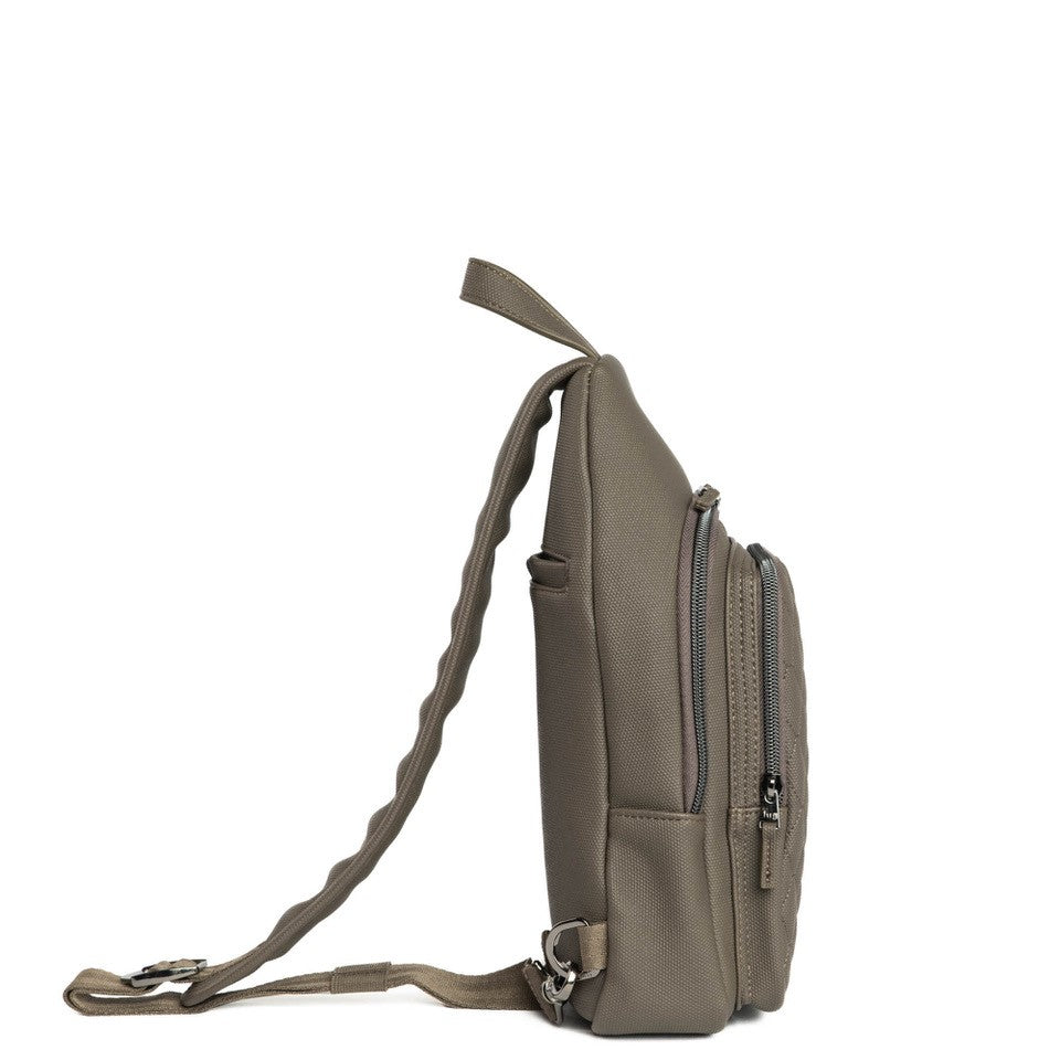 Lug Scurry Matte Luxe VL Sling Bag