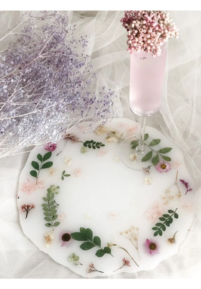 Wilde Fleur Co. Flower Resin Tray