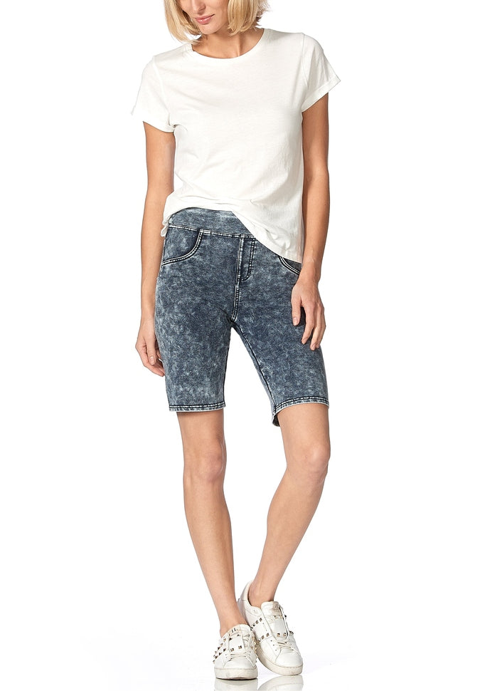 HUE Game Changing Bermuda Short - Size Small OnlyShortsSmallIndigo Cloud